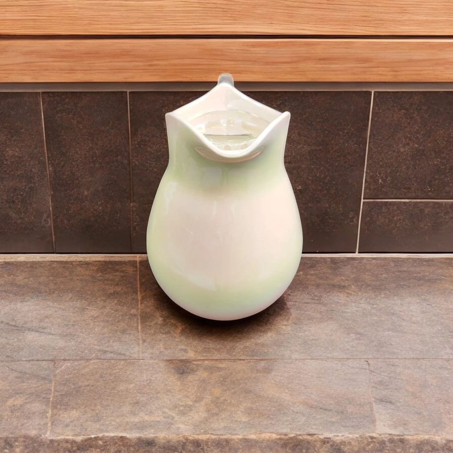 AKDC Acrylic  Water Jug with White Acrylic Lid (2.3Liter Clear) - Image 3