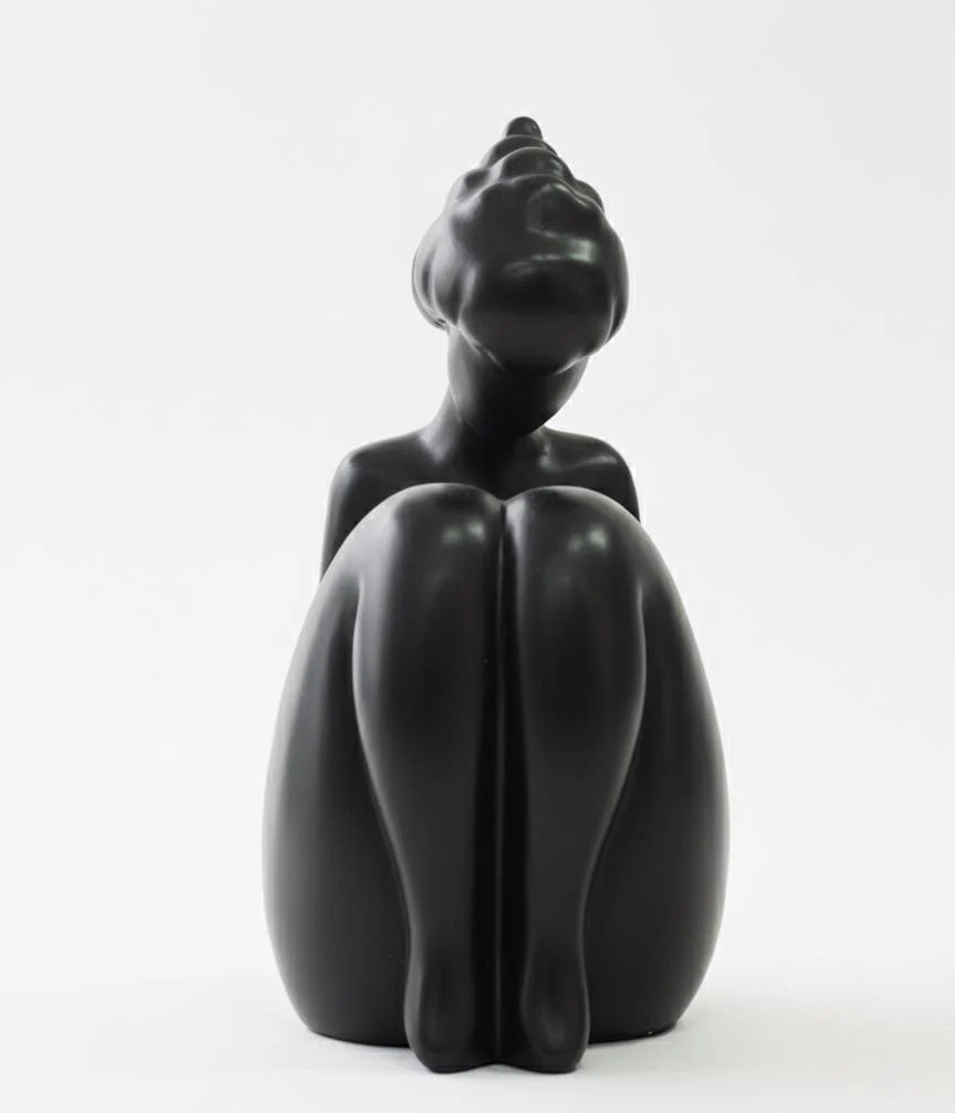 AKDC 19cm Ceramic Sitting Female Figurine in Black | Modern Decorative Accent Piece for Sophisticated Interiors - Image 3