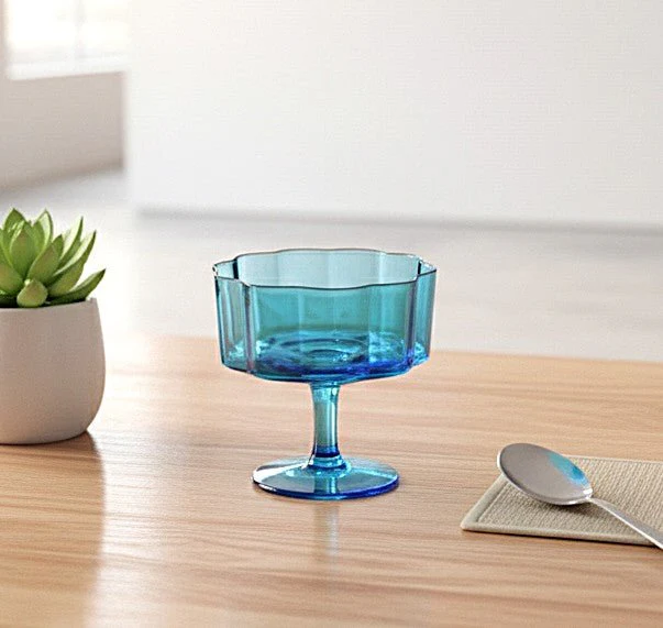 AKDC 250ml Blue Transparent Cocktail Glass – Chic Party Glass for Cocktails, Soda & Refreshing Beverages
