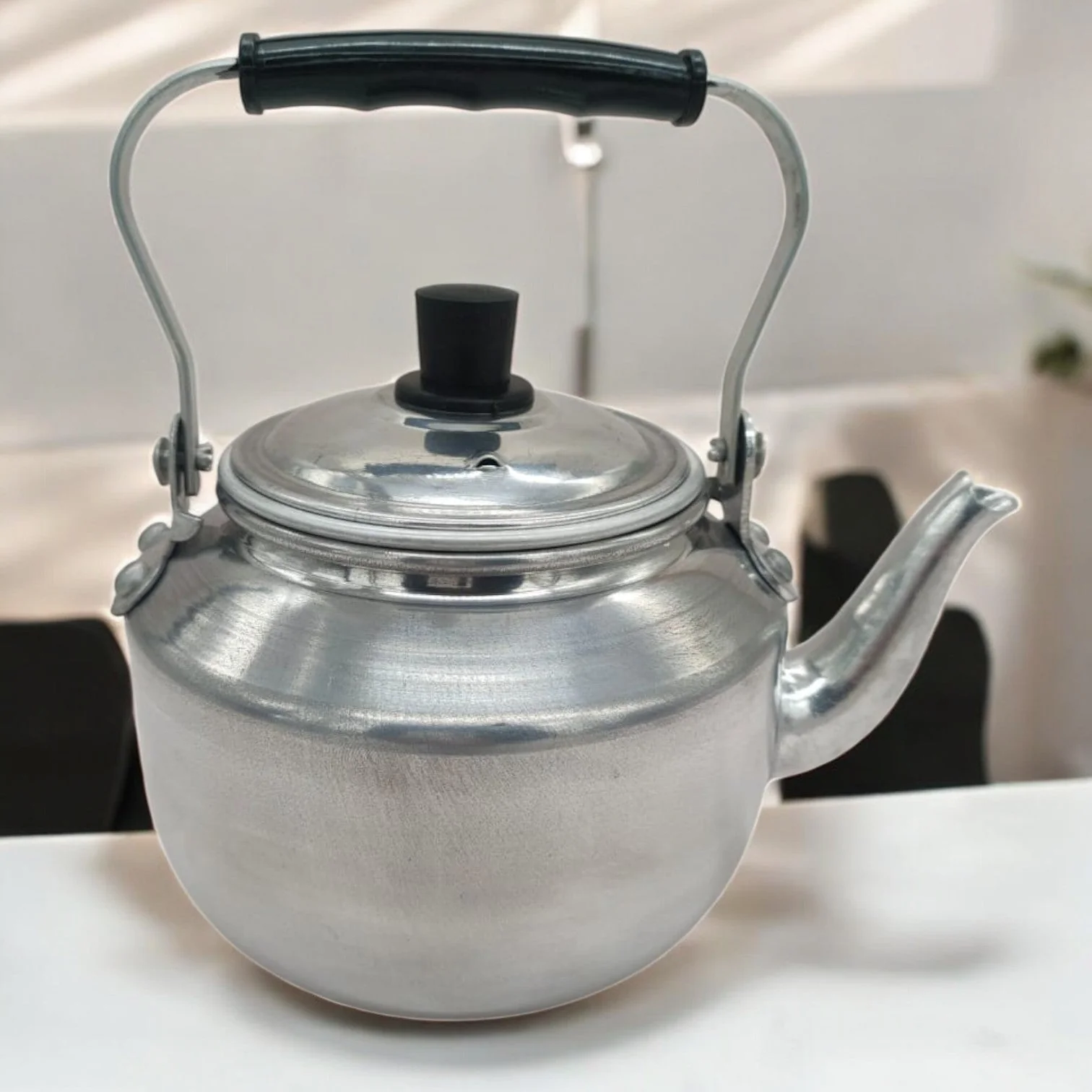 AKDC Aluminium Kettle with Strainer Tea Coffee Hot Water Kettle 14cm-750ml-Stainless Steel
