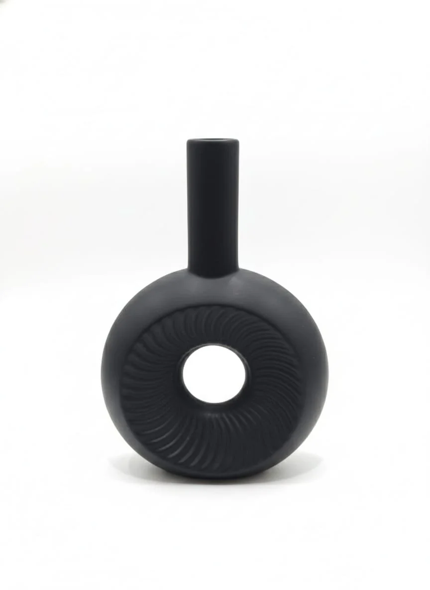 AKDC Black Ceramic Long-Neck Decorative Vase – 16×25 cm