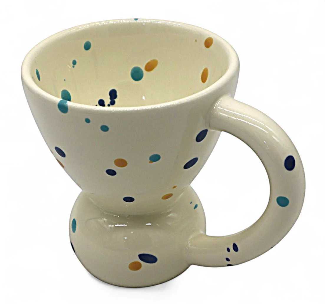 AKDC Ceramic Mug in Half White with Blue & Yellow Polka Dots – 200ml Stylish Drinkware - Image 2