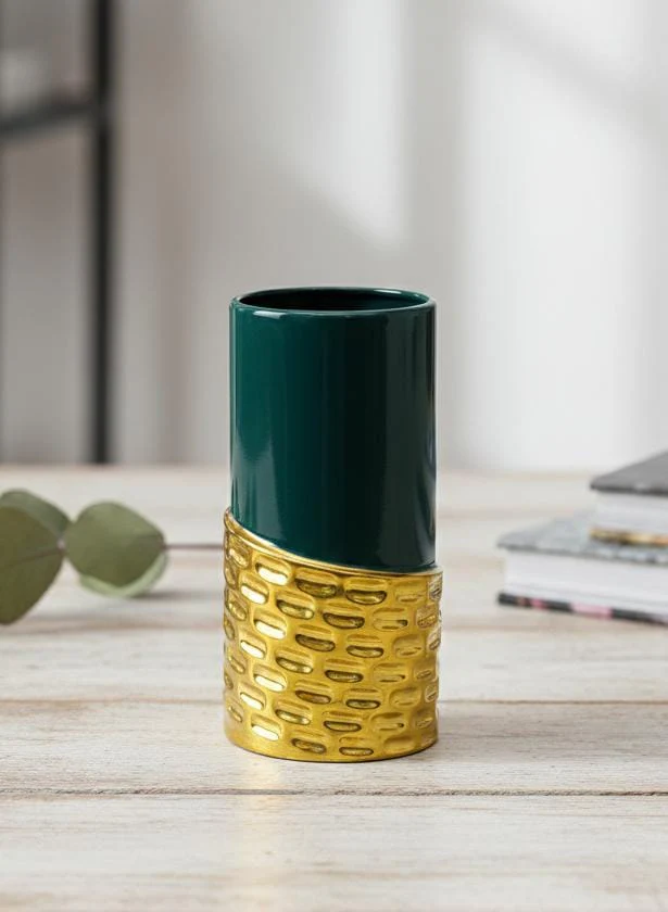 AKDC Dark Green Glass Vase with Gold Detailing – Premium Luxury Home Decor – 26×15 cm - Image 2