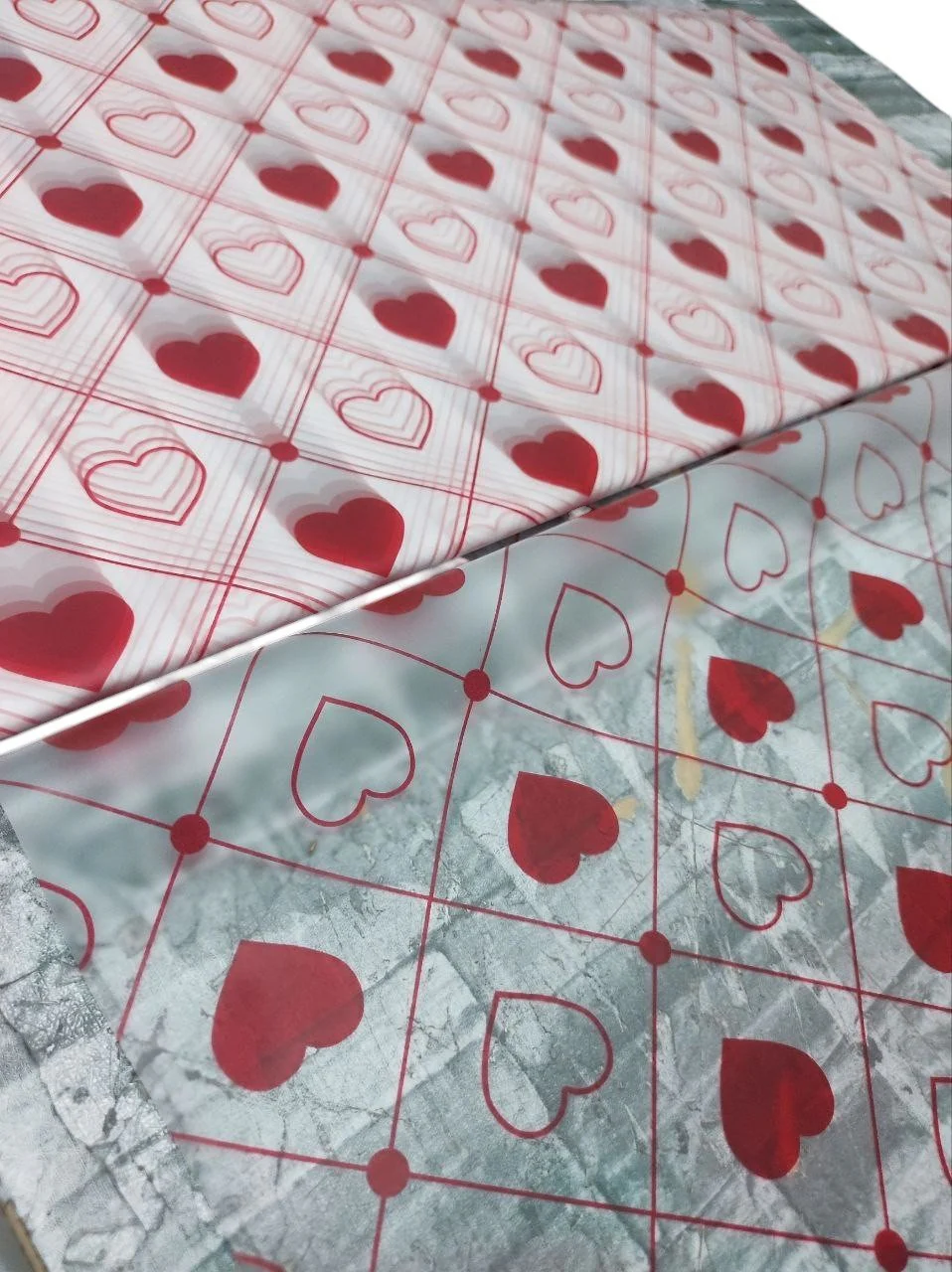 AKDC Gift Wrapping Plastic Cover Heart Shape Print Floral Bouquet Flat Sheet, Gift Packaging Wrap, Bulk Packing Cover  for Event and Party Supplies DIY Gift 20 Sheets-57.5cmX58cm - Image 3