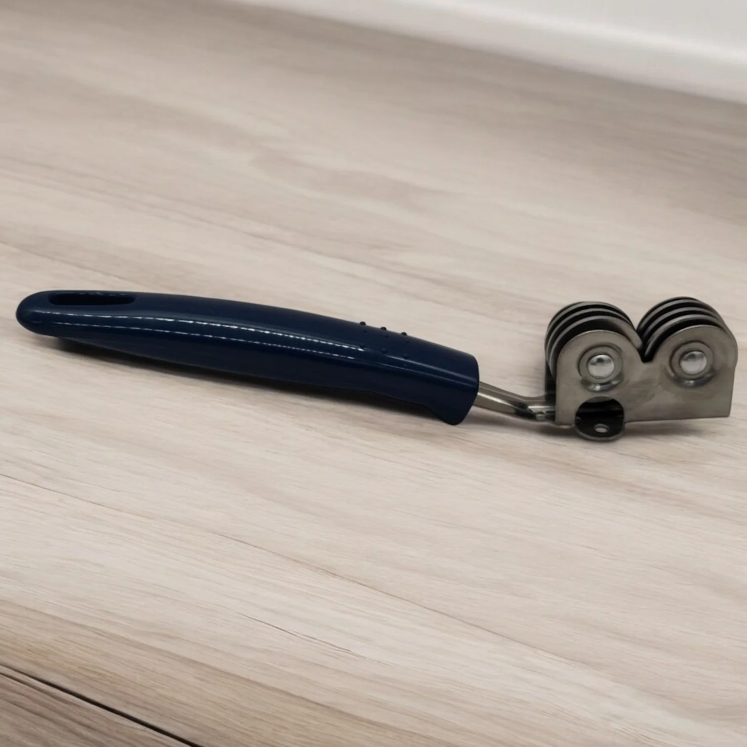 AKDC Knife Sharpener Plastic Handle-19cm-Blue&Steel - Image 4