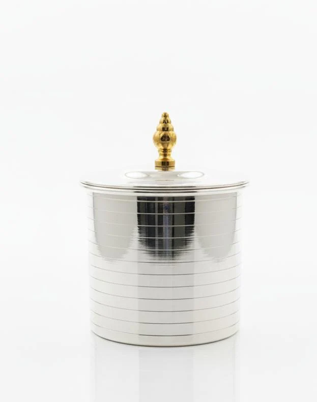 AKDC Large Glass Sugar Pot with Silver Metal Cover and Gold Accent Finish – Stylish Kitchen Container for Sugar, Tea, or Coffee – Decorative Home Accessory 12x12 cm