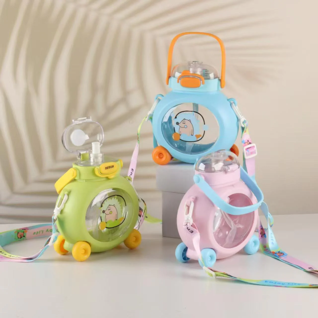 AKDC Little Hedgehog Kids Water Bottle 800ml, PP Material Body, Green-Yellow - Image 2