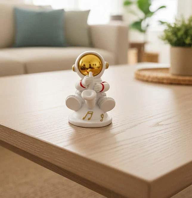 AKDC Mini Ceramic Astronaut Playing Saxophone Figurine – White Musical Space Décor Accent 5 cm - Image 2