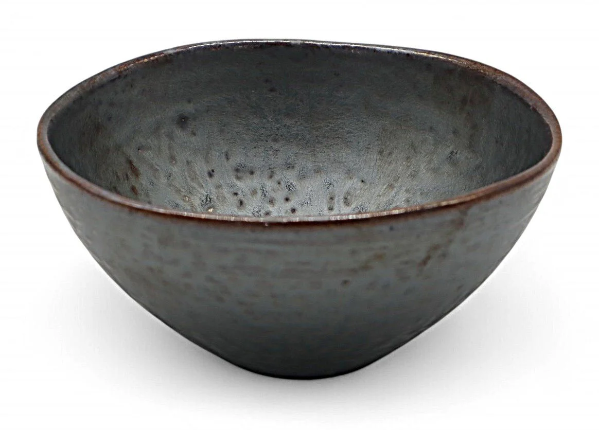 AKDC Rustic Ceramic Bowl – 13×6 cm, Handcrafted Charm for Everyday Use