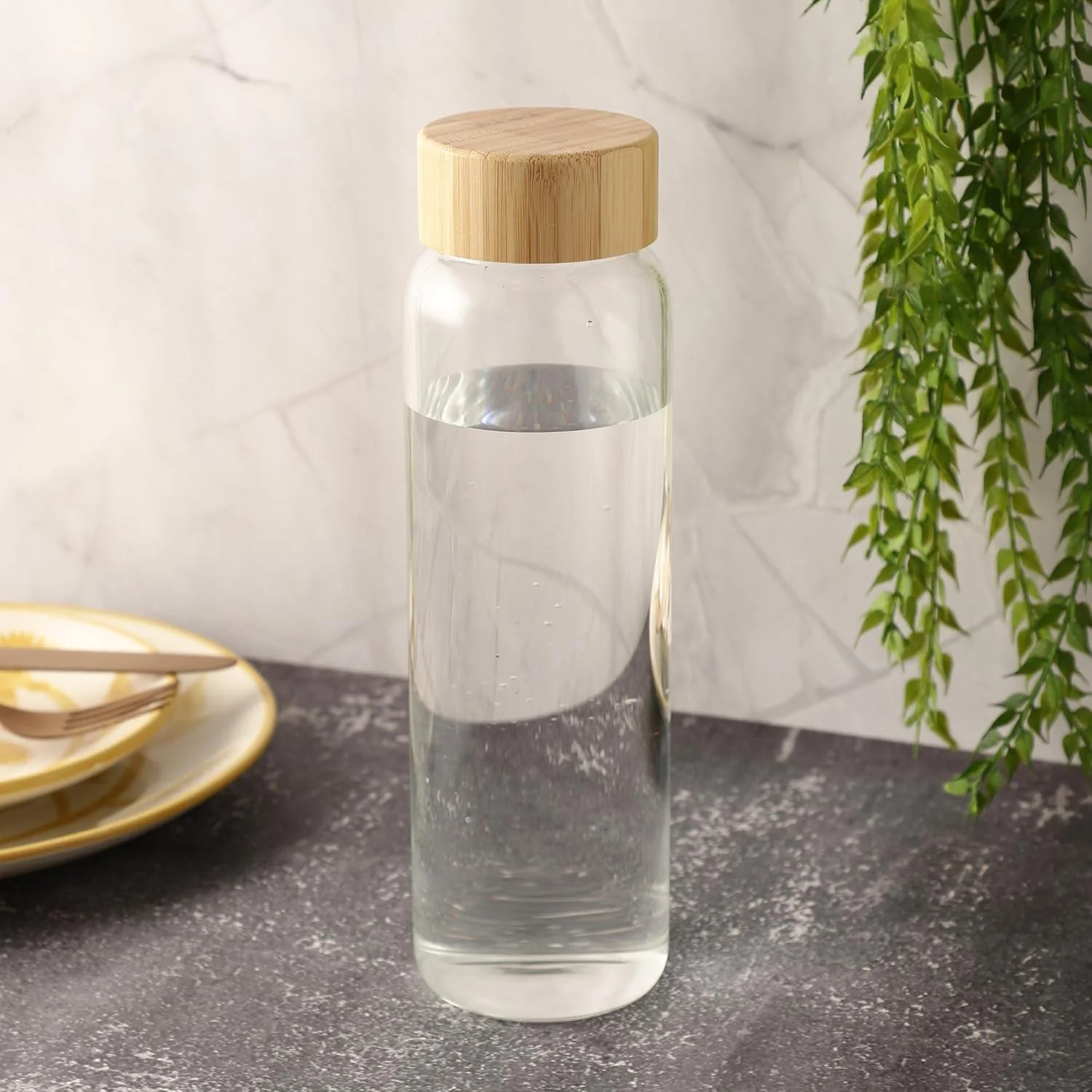 AKDC Transparent Glass Water Bottle with Wooden Lid 800ml - Image 3