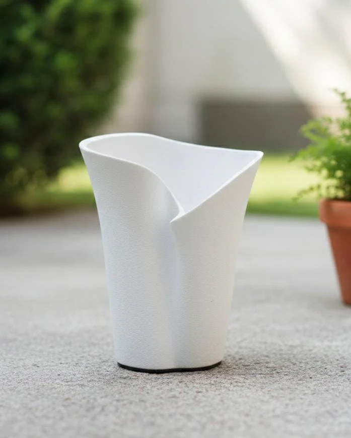 AKDC White Hard Plastic Flower Vase – Stylish Curved Design – 24×17 cm - Image 2