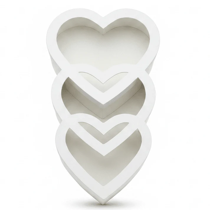 AKDC White Triple Heart Cardboard Gift Box with Clear Cover for Elegant Gift Presentation, Weddings & Special Events – 45×20×10 cm