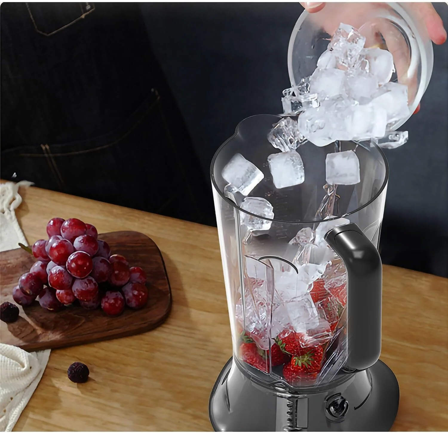 bfbm BLACK+DECKER High-Speed Blender, 1200W Motor, 1.85L BPA-Free Jar, 500ml Travel Cup, 20,000 RPM, 6-Blade, Stainless Steel, Smoothie & Ice Crush Presets, Variable Speed, Black/Silver - BXH1200-B5 - Image 2