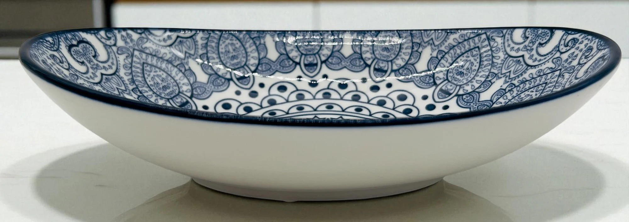 Che Brucia Ceramic Oval Bowl 8", Blue Floral Pattern