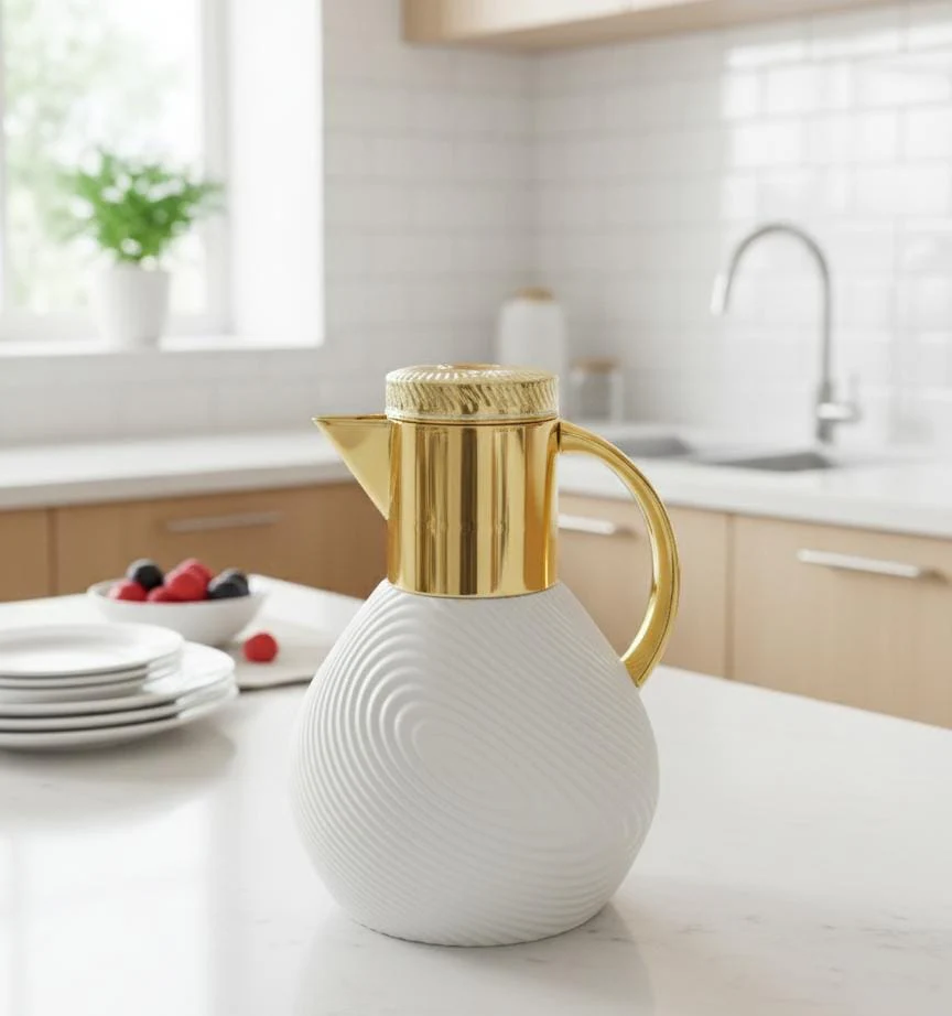 Ejshe 1 Liter Insulated Vacuum Flask – Glossy White Body with Gold Accent Lid, Keeps Beverages Hot or Cold for Hours - Image 2