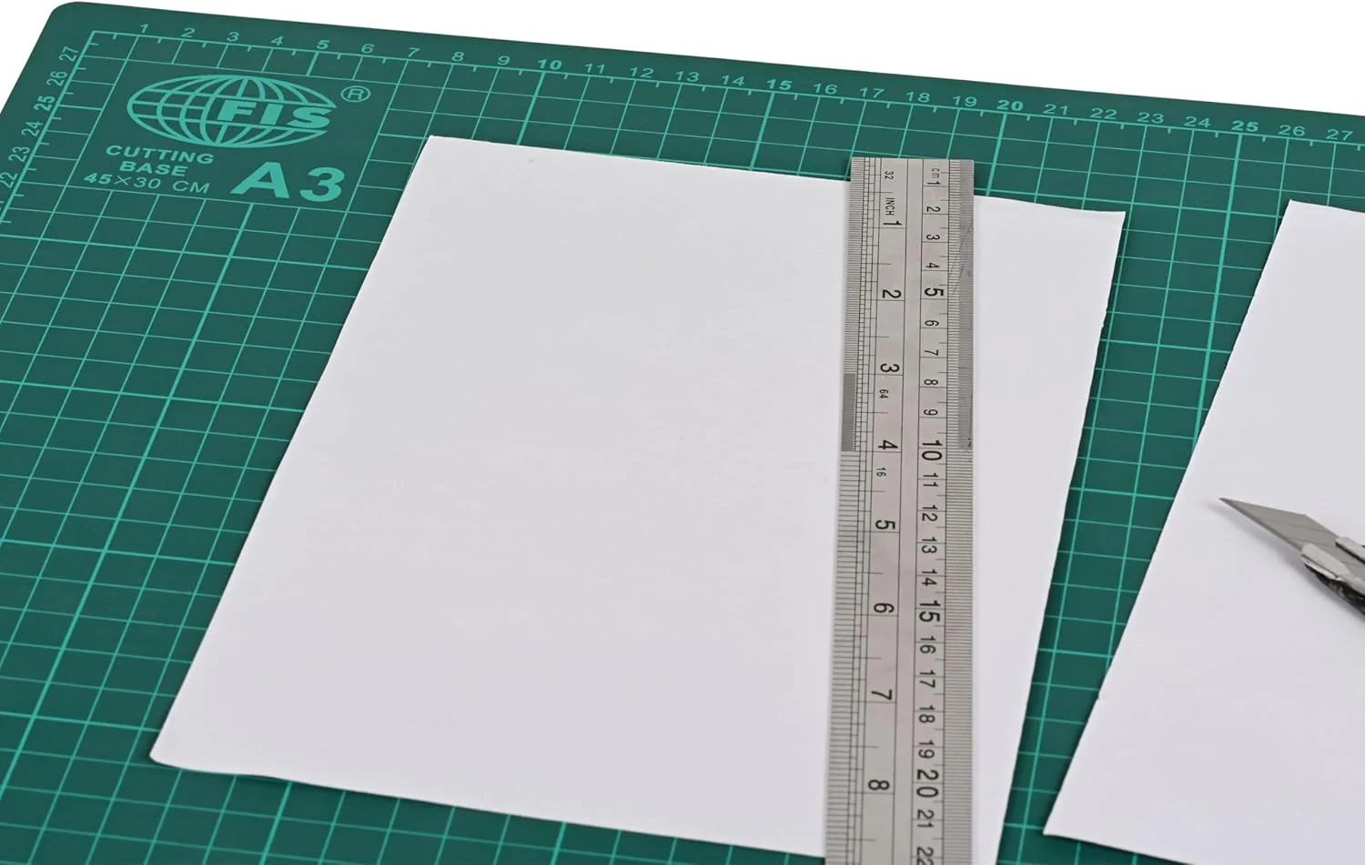 FIS Cutting Mat A3 | 45×30 cm | Self-Healing with Grid & Measuring Lines – FSCUA3N - Image 4