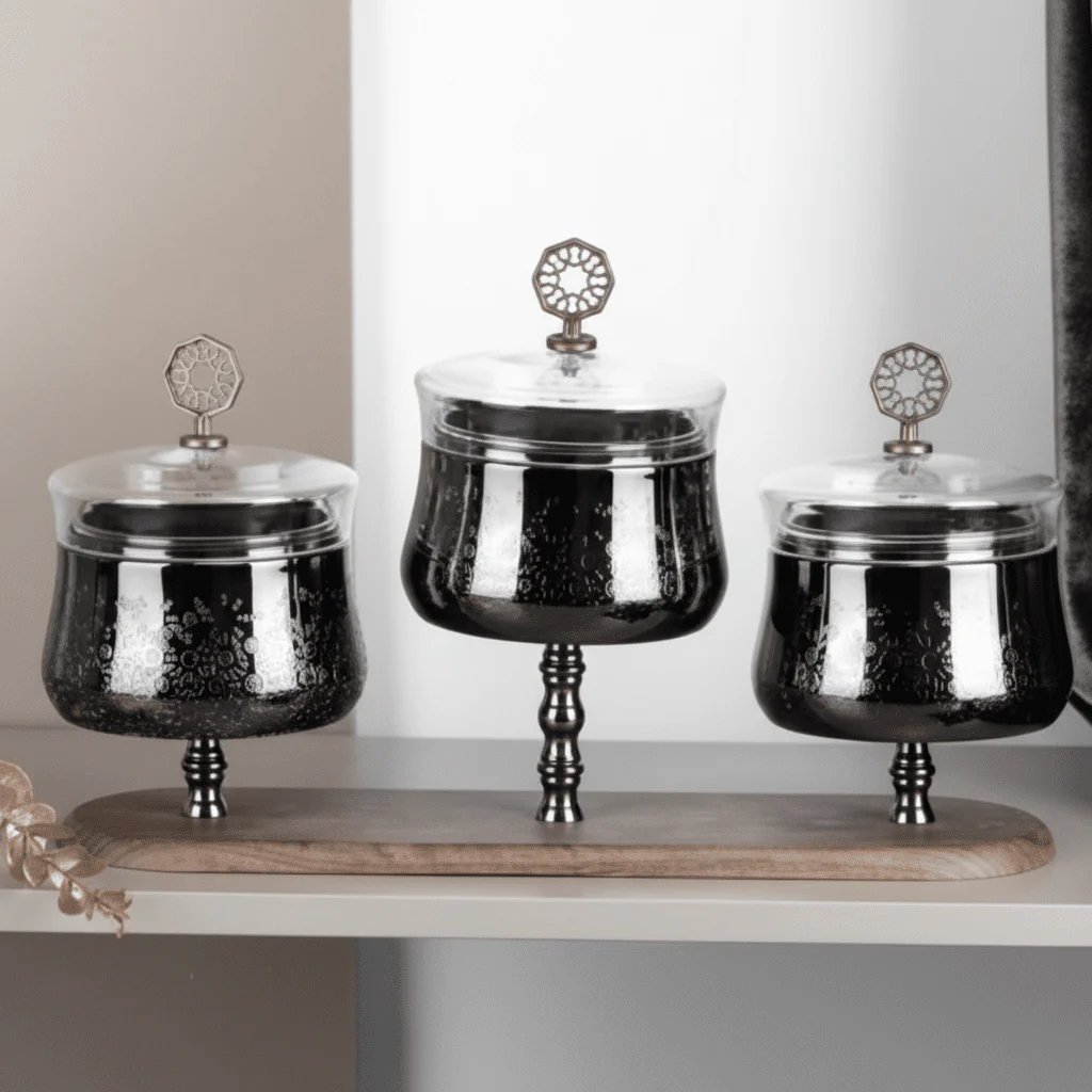Otantik Nourhan Luxury 3-Bowl Nuts Serving Set with Tray - Black