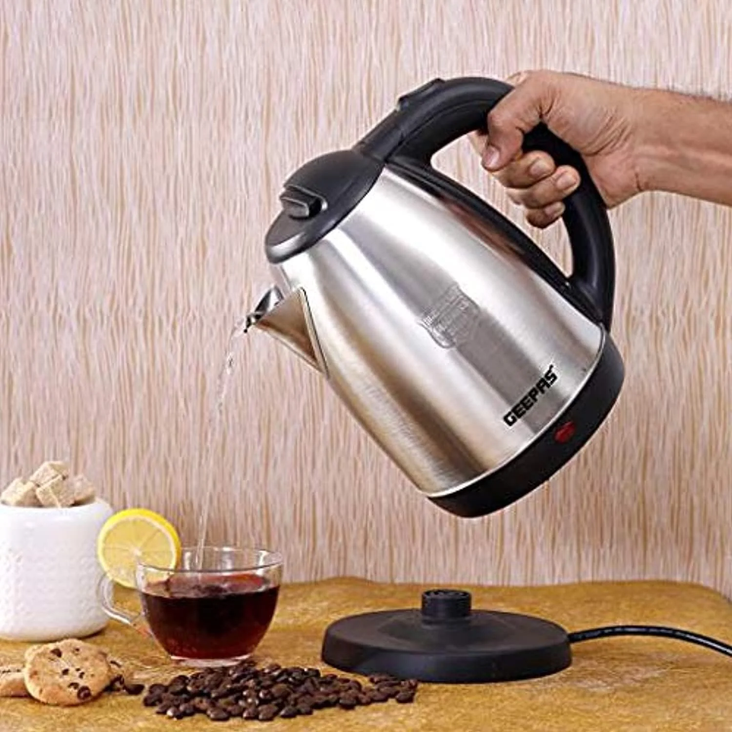 Geepas Electric Tea Kettle 1.8 L, Auto Shut Off And Boil Dry Protection, Safety Lock Lid, 360 Degree Rotational Base, Stainless Steel, Ergonomic Handle, Perfect Pour, Large Capacity 1.8 L 1500 W GK5454B - Image 4