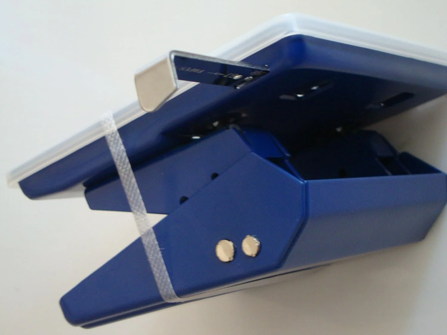 Kangaro DP-720  2-Hole 36 Sheet Paper Punch â€ŽPlastic Metal - Image 4