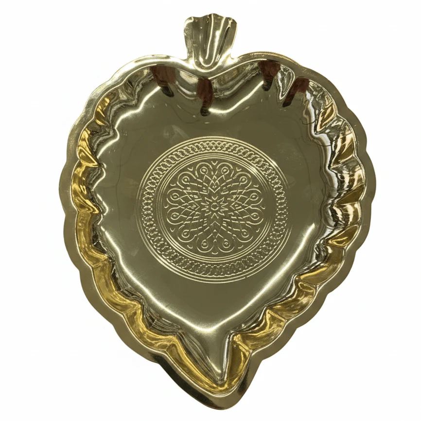 Golden Leaf Snack Tray – 18×13cm | Decorative Metal Serving Dish