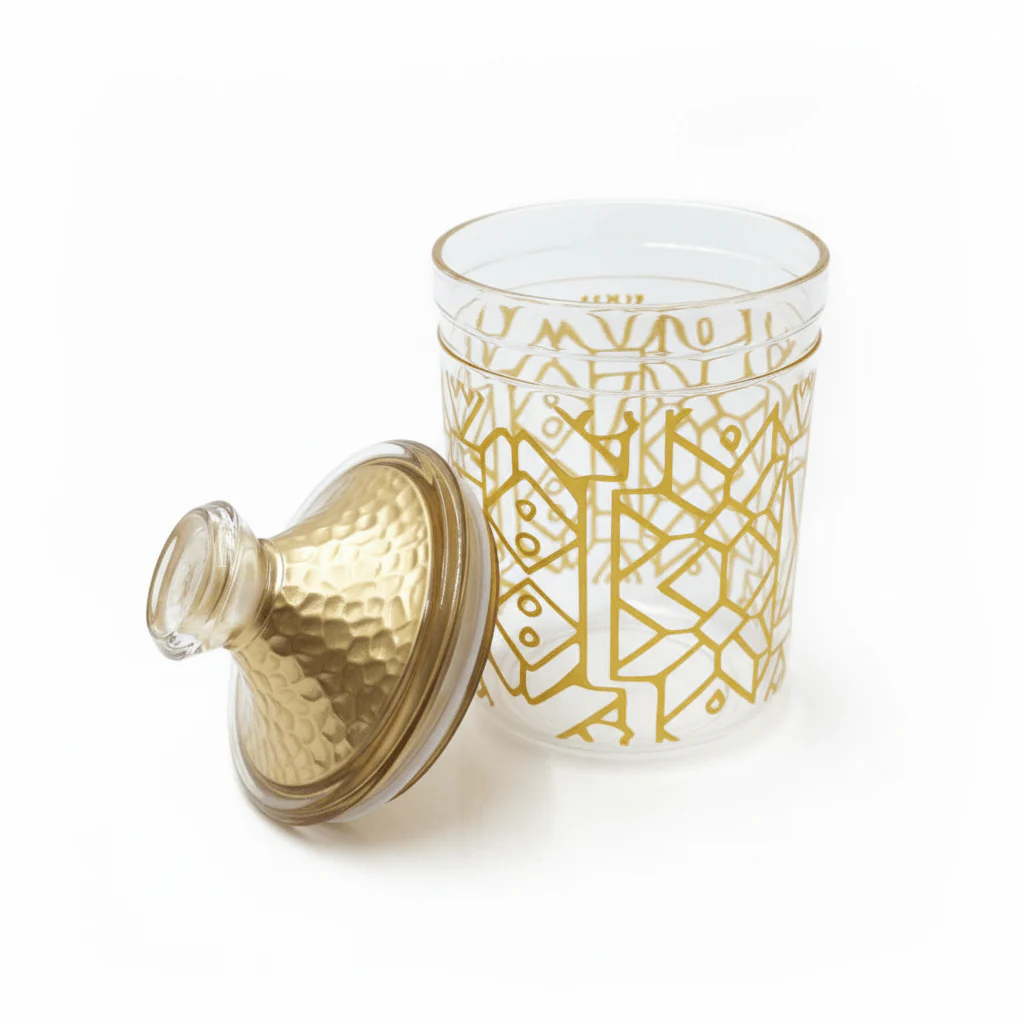 Luxehohe Premium Round Airtight Acrylic Storage Canister – Transparent Body with Elegant Golden Decorative Design, 750 ml - Image 3