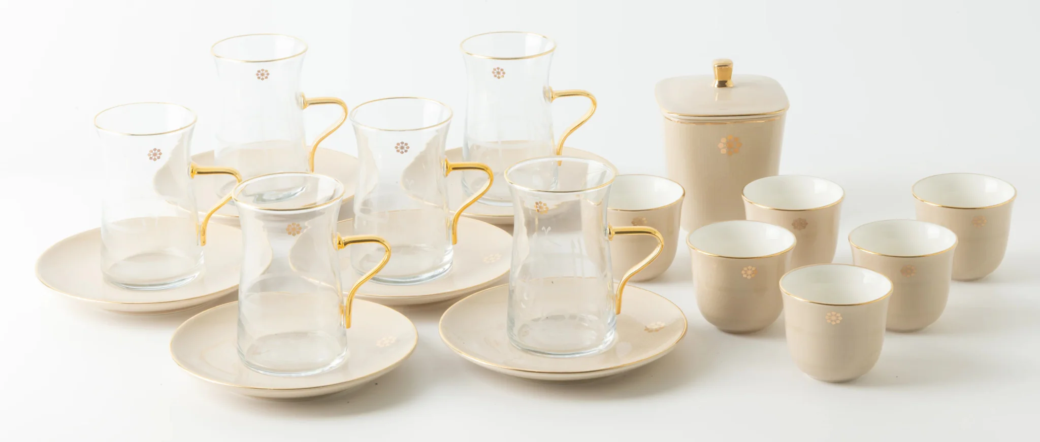Otantik Mirral Luxury 19-Piece Arabic Tea & Coffee Serving Set – Beige & Gold Porcelain Collection - Image 2