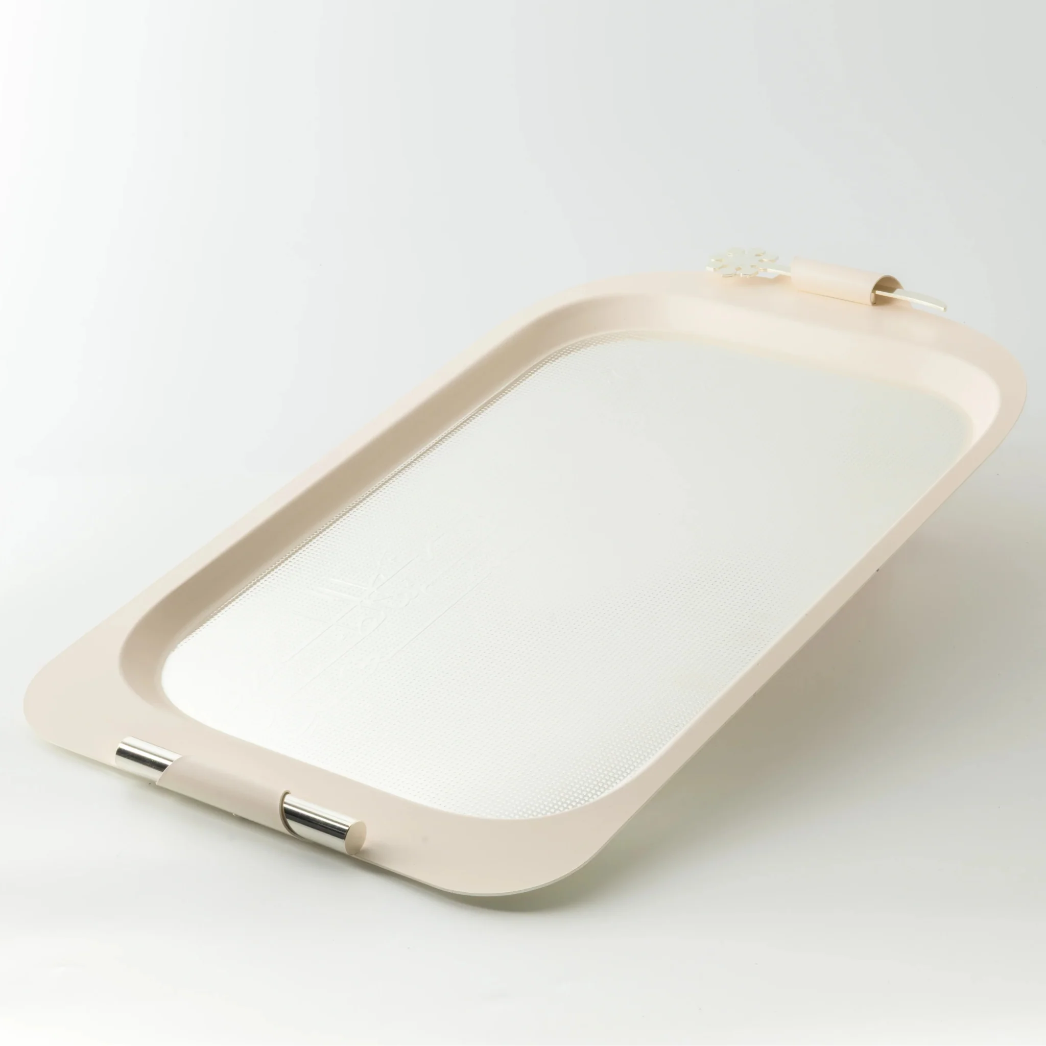 Otantik Mirral Premium Stainless Steel Serving Tray – White with Silver Detailing (53×31 cm) - Image 2