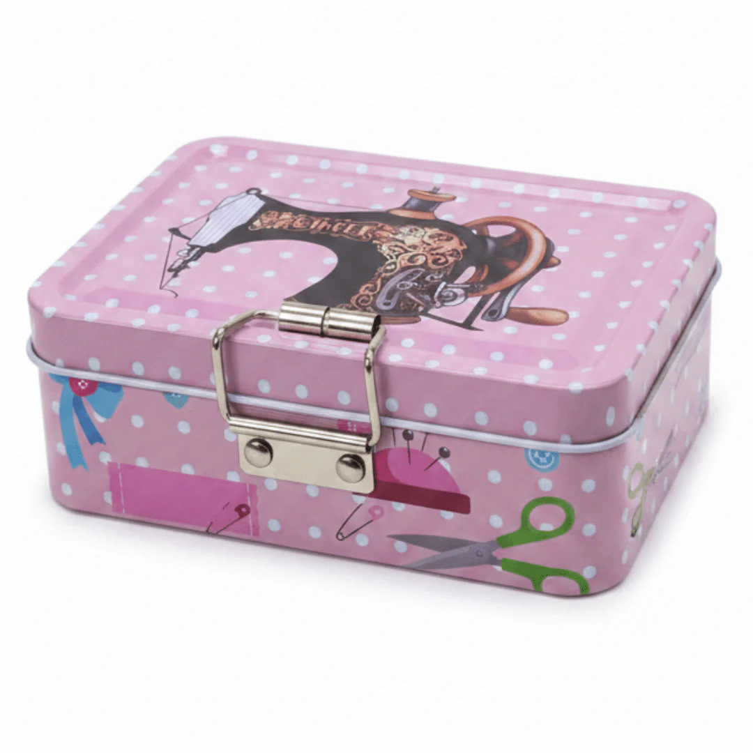 Pink Metal Tin Box – Vintage Sewing Design | 12.5 × 9 cm