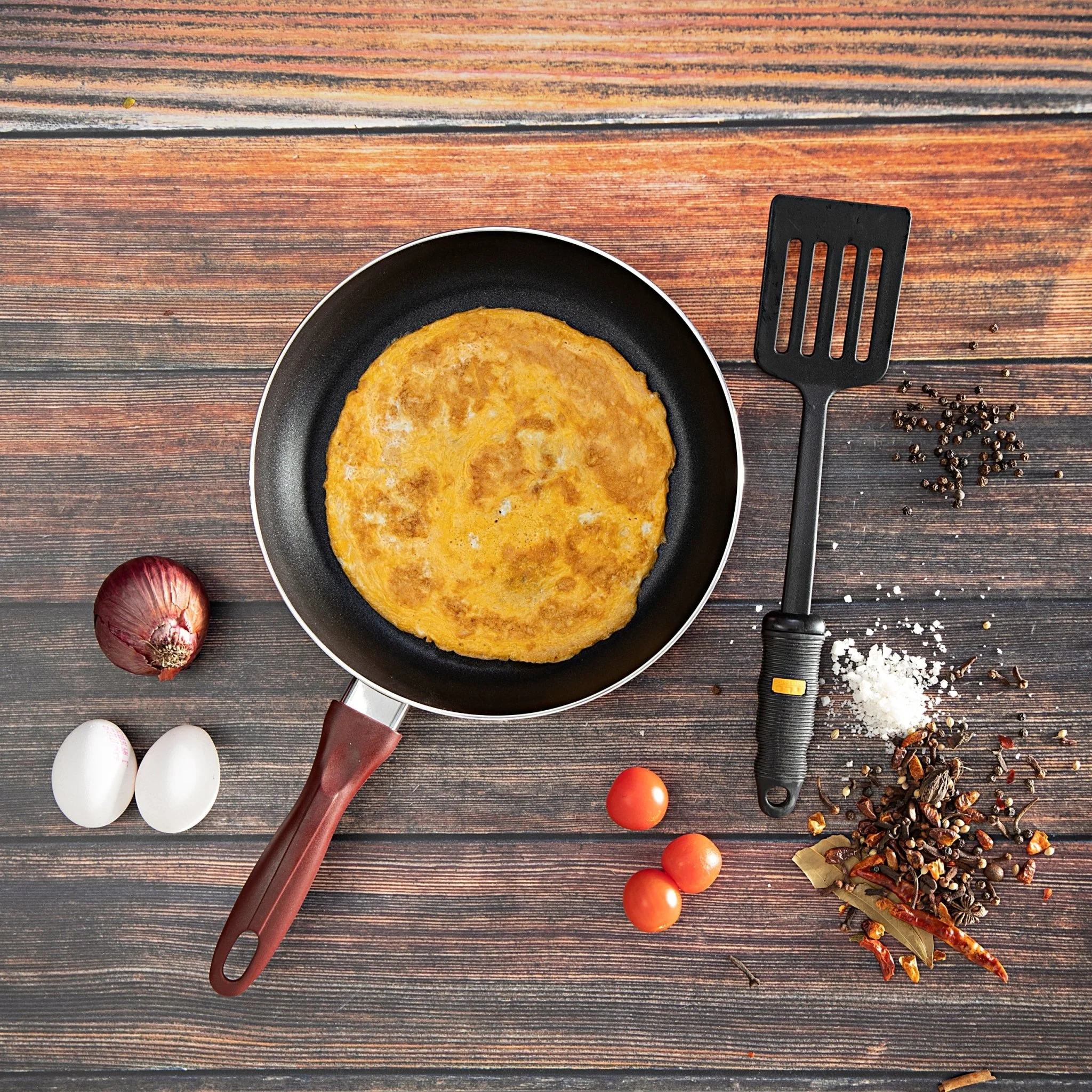ROYALFORD 26cm Non-Stick Fry Pan with Nylon Turner - Image 2