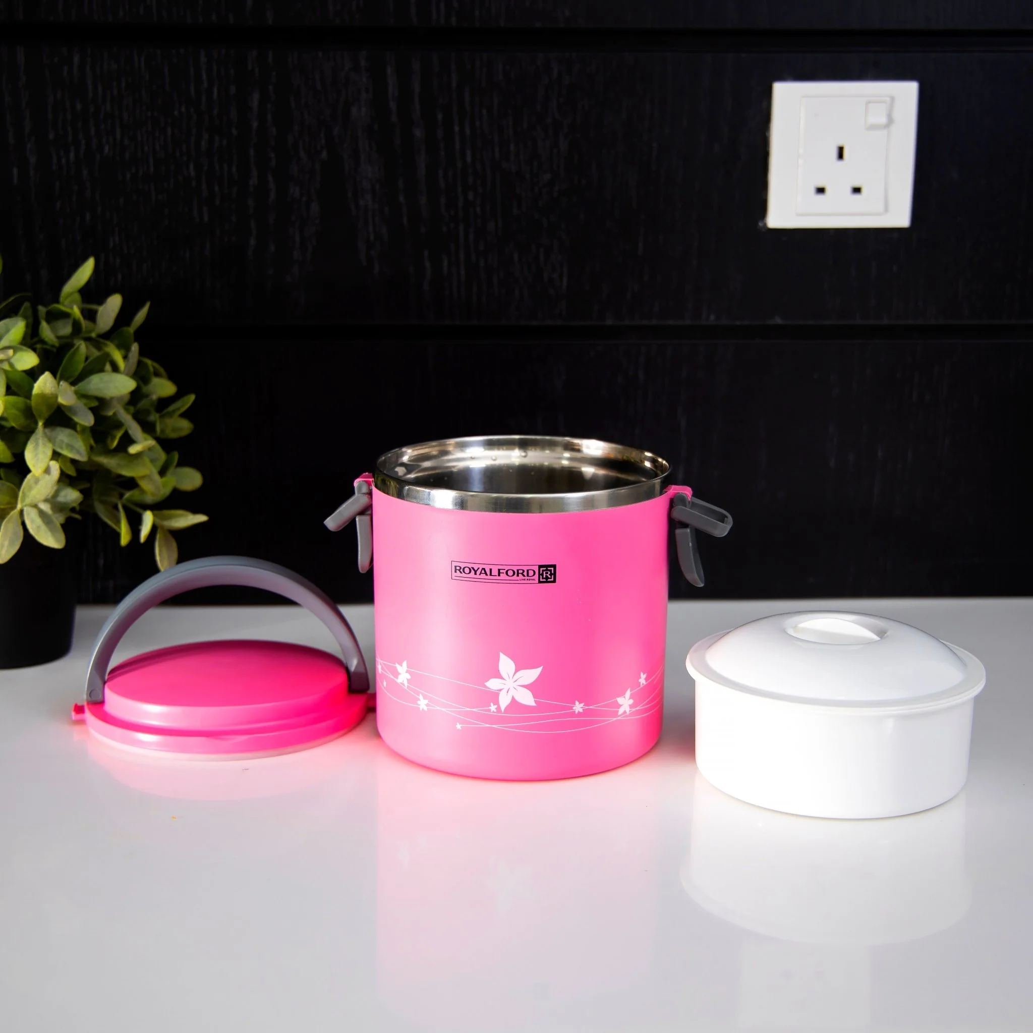 ROYALFORD 2in1 Lunch Box 1.8 Liter, Stainless Steel, Pink- RF5650PN - Image 4