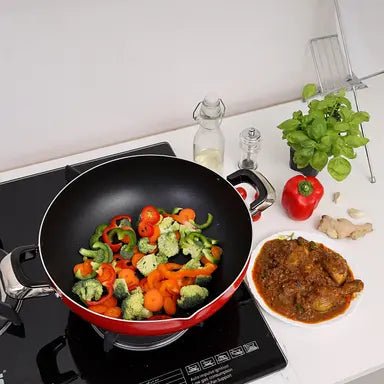 ROYALFORD 3 Layer Non-Stick Coating Kadai 26cm x 8.5cm, Heat Resistant Handle - Image 3