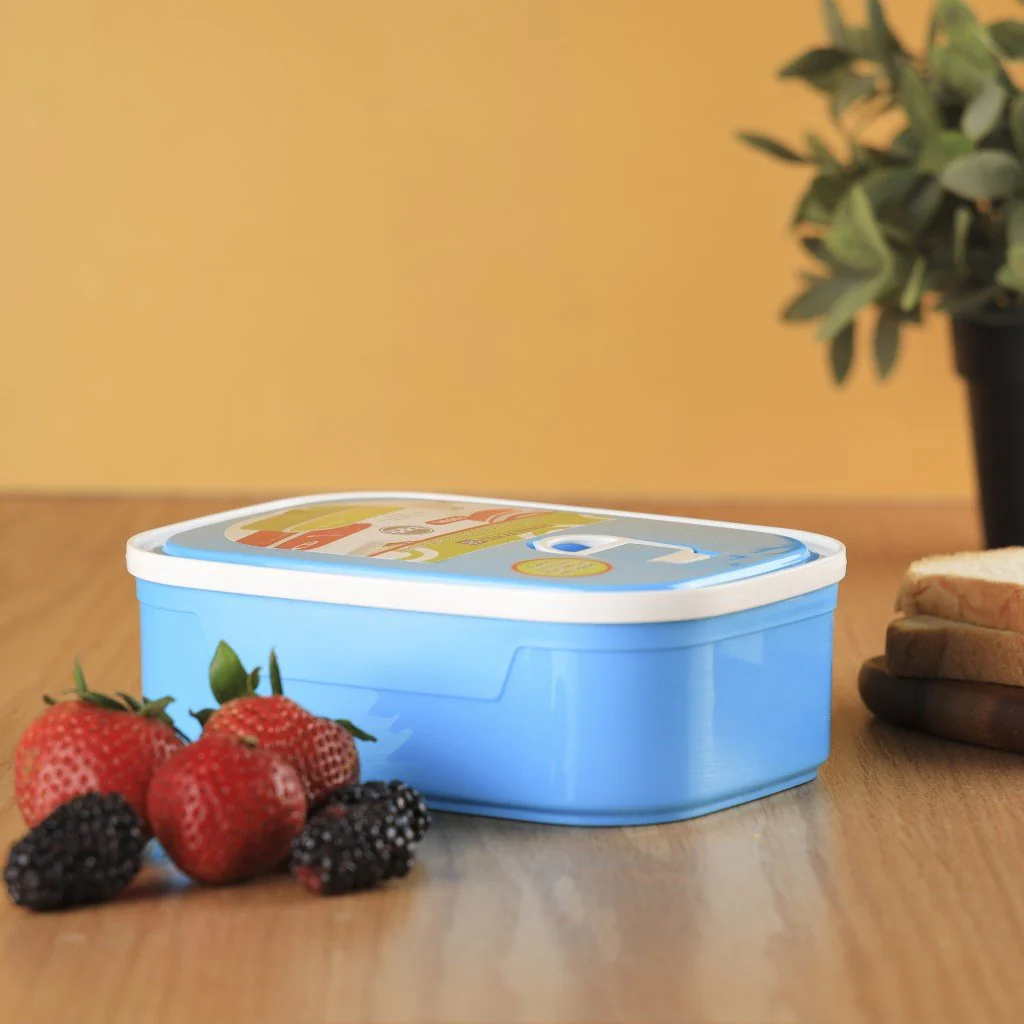 Royalford RF7222 790ml Rectangle Food Container – Leak-Proof & Airtight Lid Rectangular Food Storage Container – Highly Durable, Non-Toxic – Dishwasher, Freezer Safe | Ideal for Children, Men & Women - Image 3