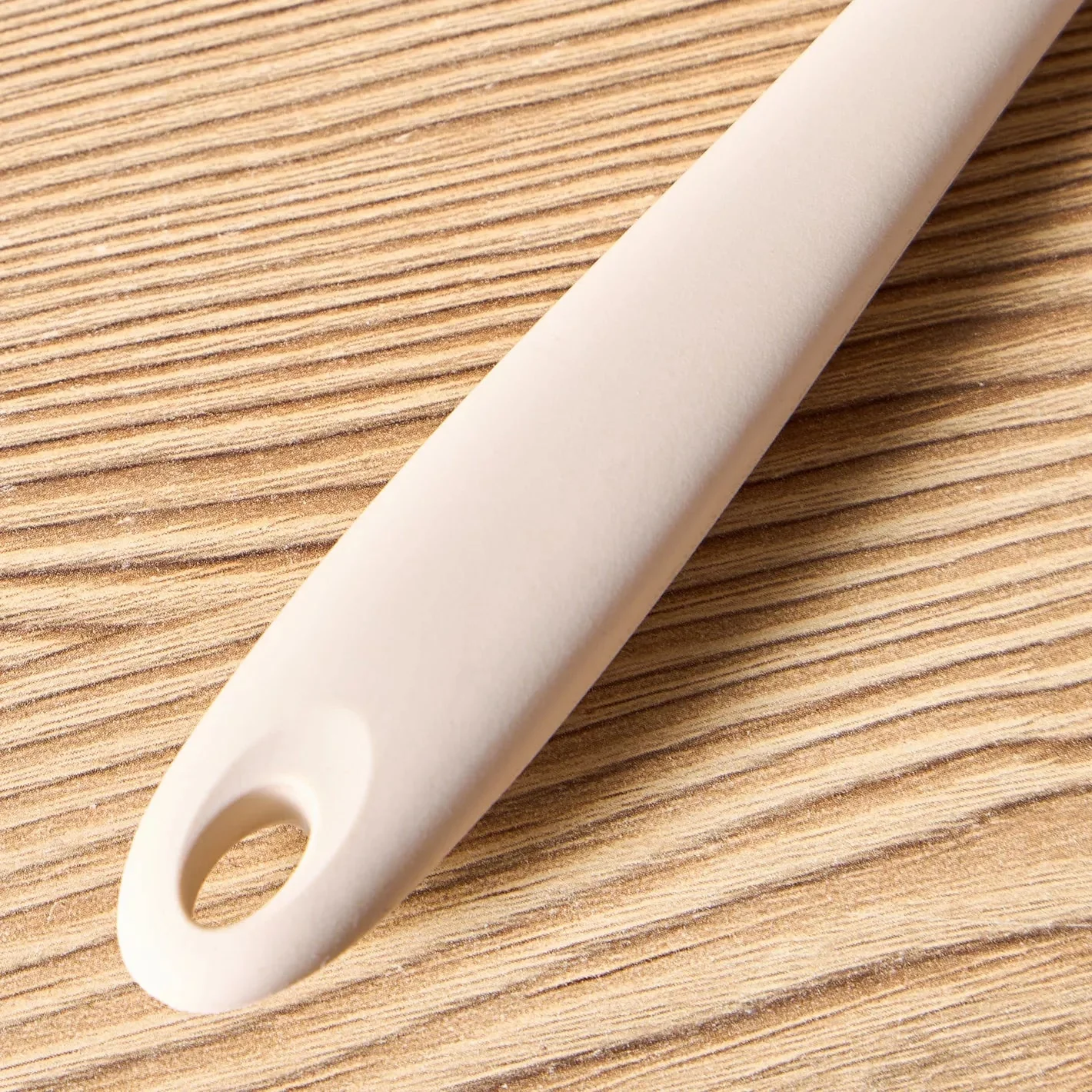 Silicone Heat Resistant Cooking Flipper Spatula, 30cm Wide Angled Thin Rubber Kitchen Utensil for Turning Steak, Pancake, Egg, Burger - Image 2